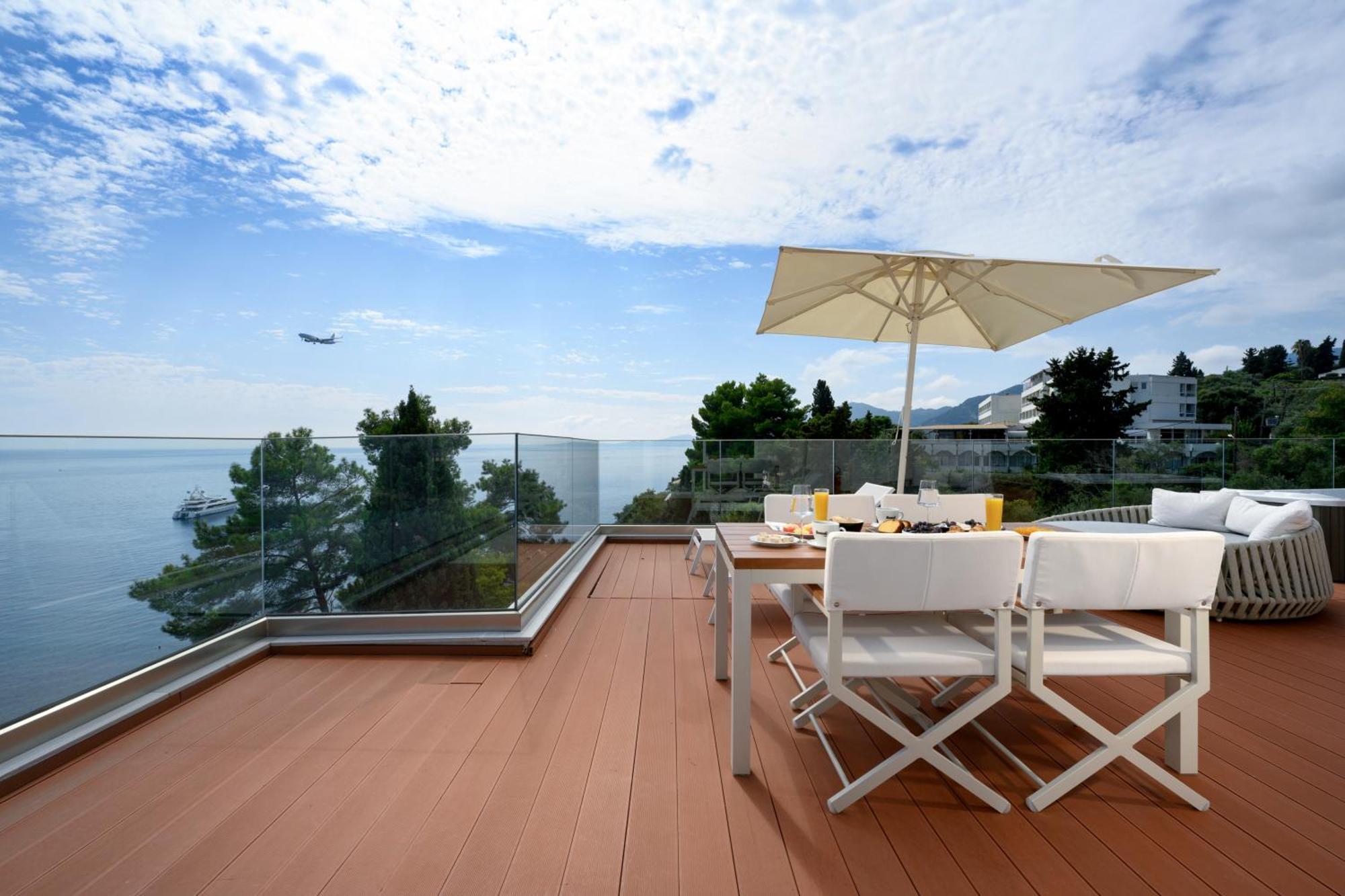 Ray Corfu Hotel