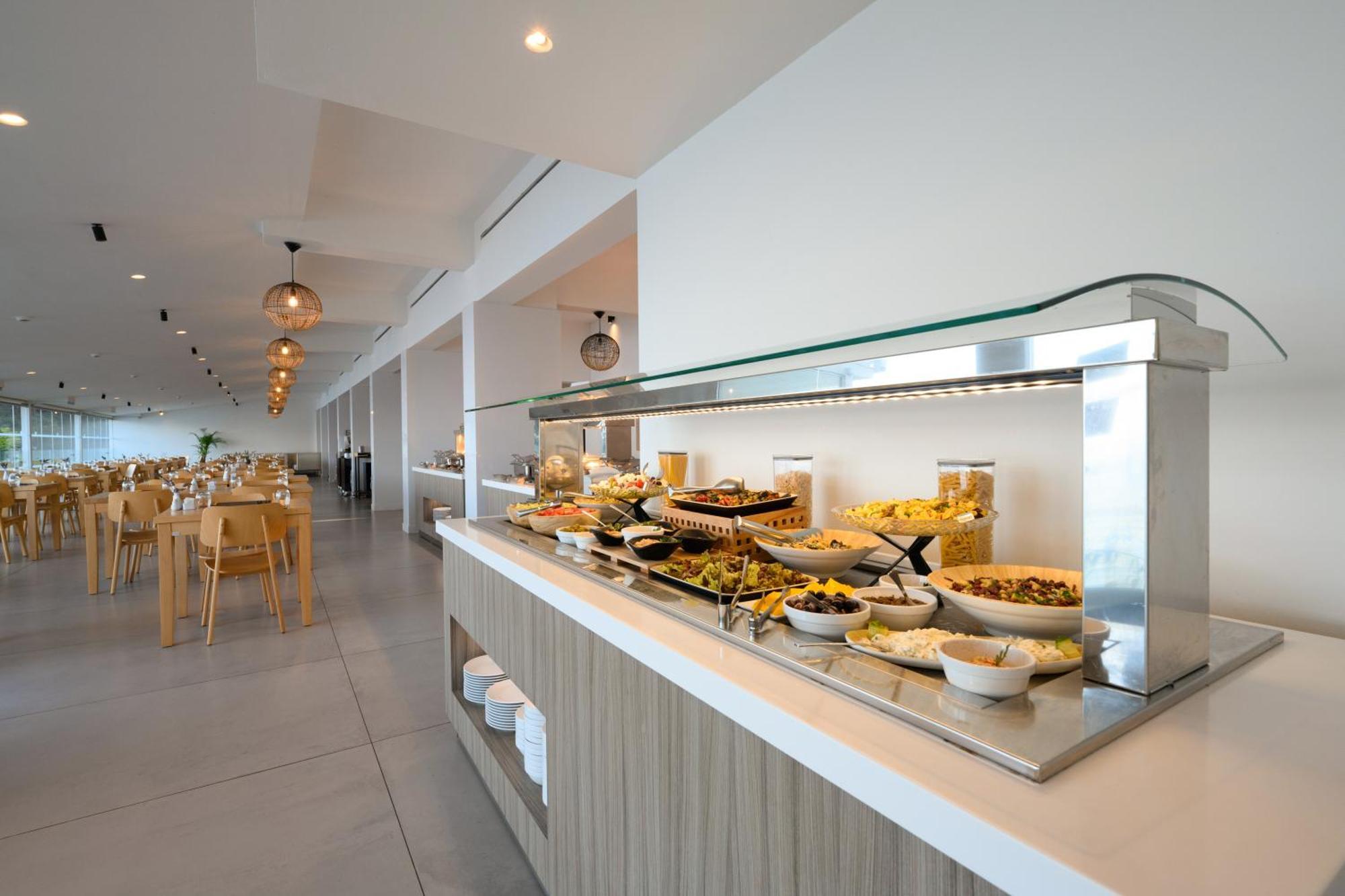 Hotel Ray Corfu 4*