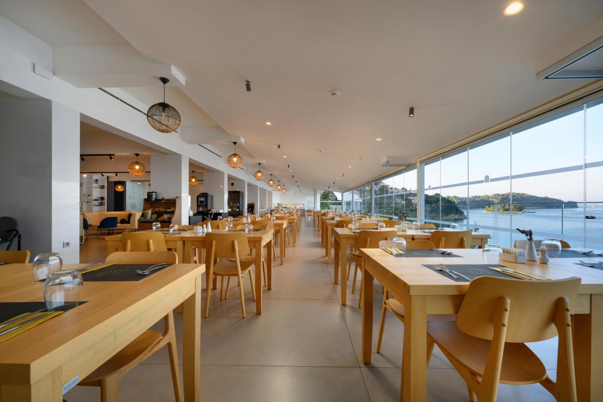 Hotel Ray Corfu Perama (Corfu)