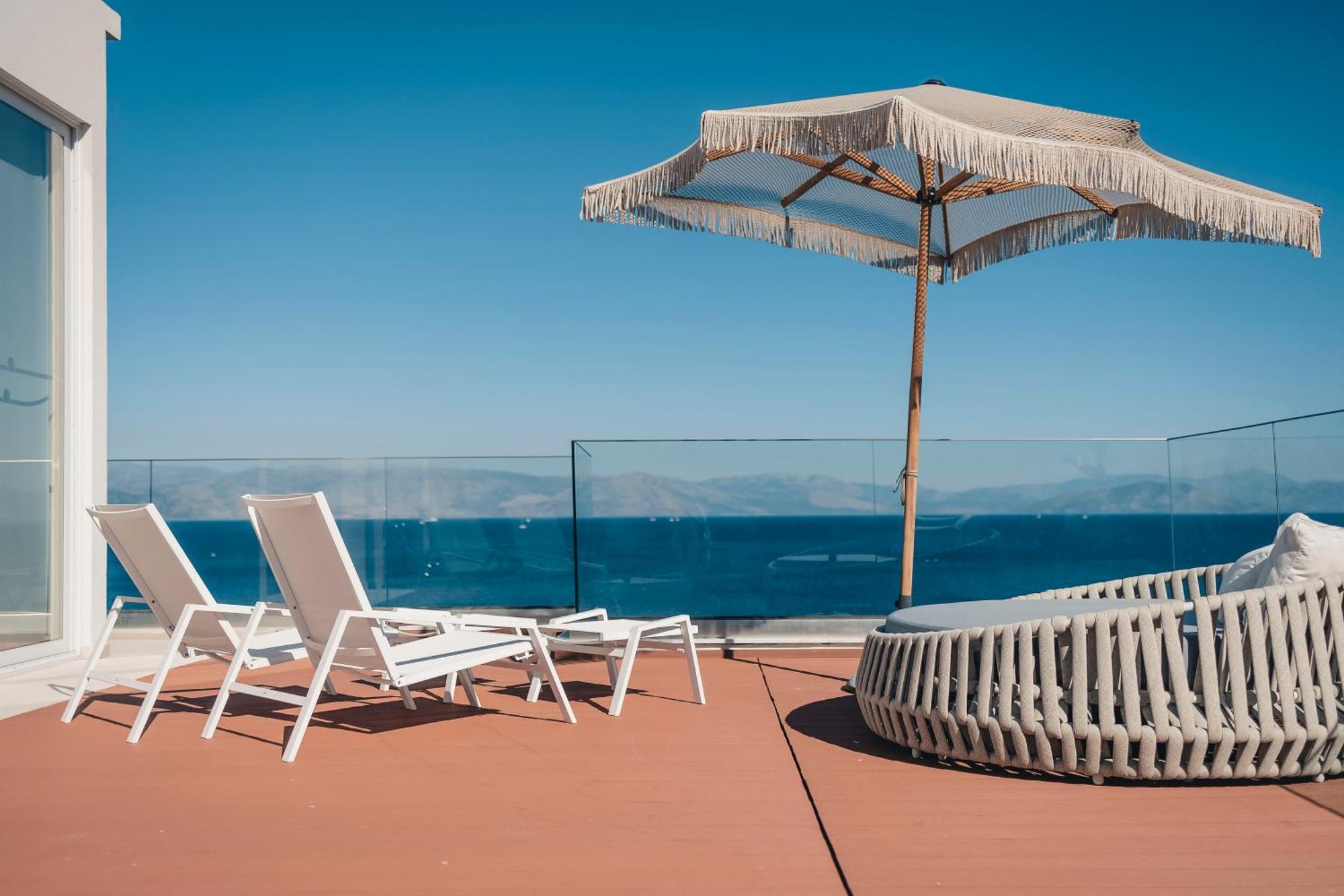 Ray Corfu Perama (Corfu)